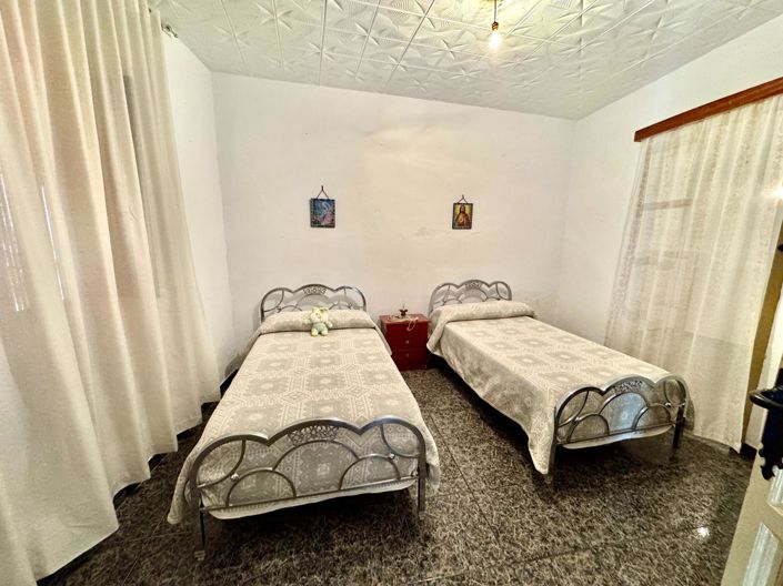 Image No.20-12 Bed Villa for sale