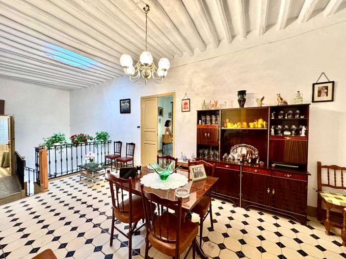 Image No.3-12 Bed Villa for sale