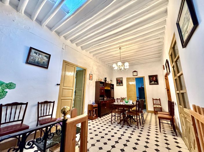 Image No.23-12 Bed Villa for sale