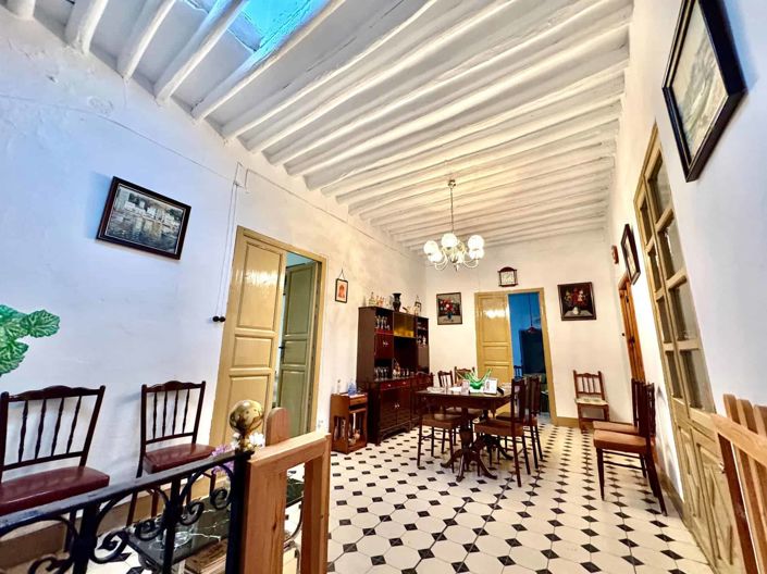 Image No.23-12 Bed Villa for sale