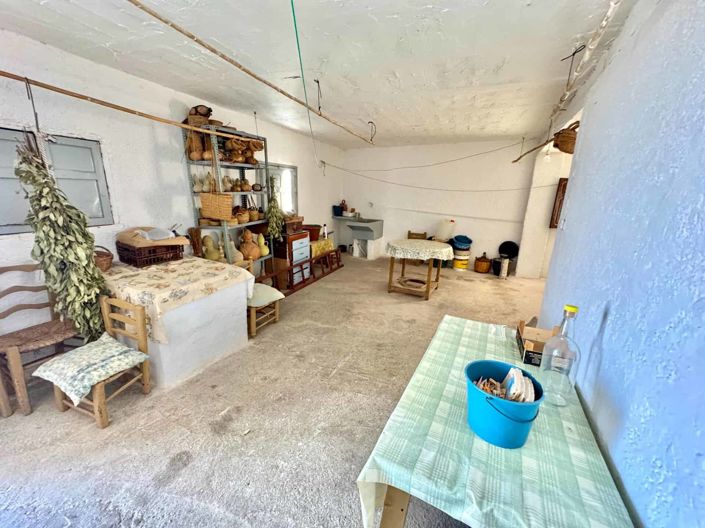 Image No.53-12 Bed Villa for sale