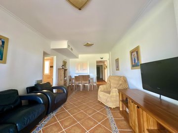 luxury-ground-floor-apartment-in-spirit-of-mo