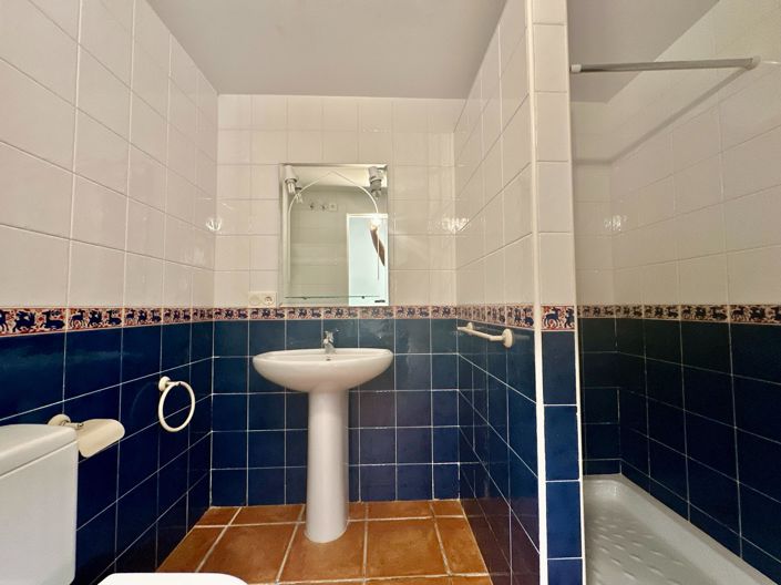 Image No.19-2 Bed Bungalow for sale