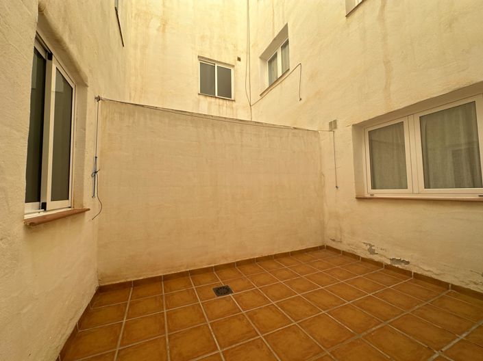 Image No.33-2 Bed Bungalow for sale