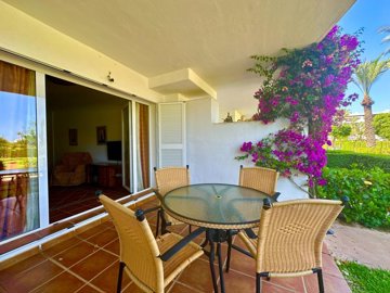 luxury-ground-floor-apartment-in-spirit-of-mo