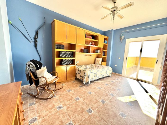 Image No.18-4 Bed Villa for sale