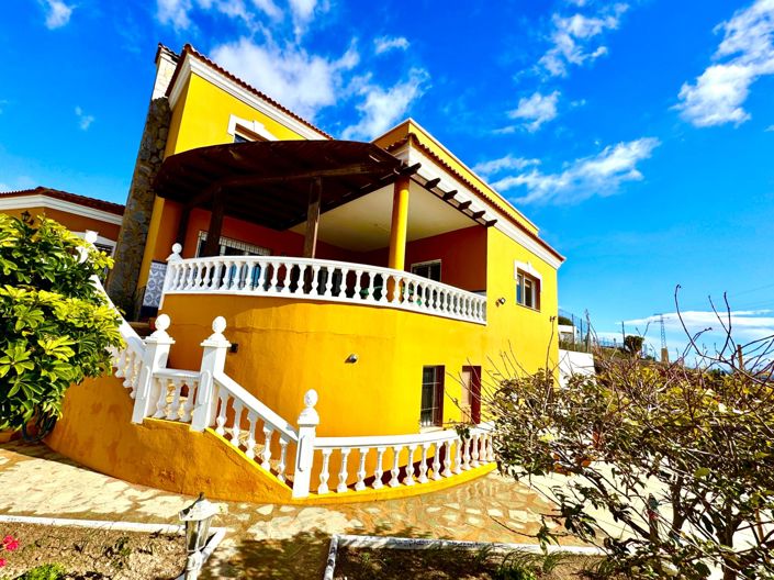 Image No.4-4 Bed Villa for sale