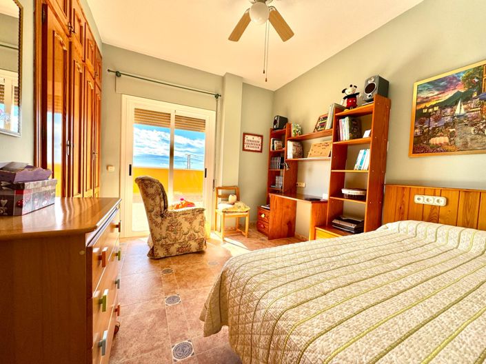 Image No.37-4 Bed Villa for sale