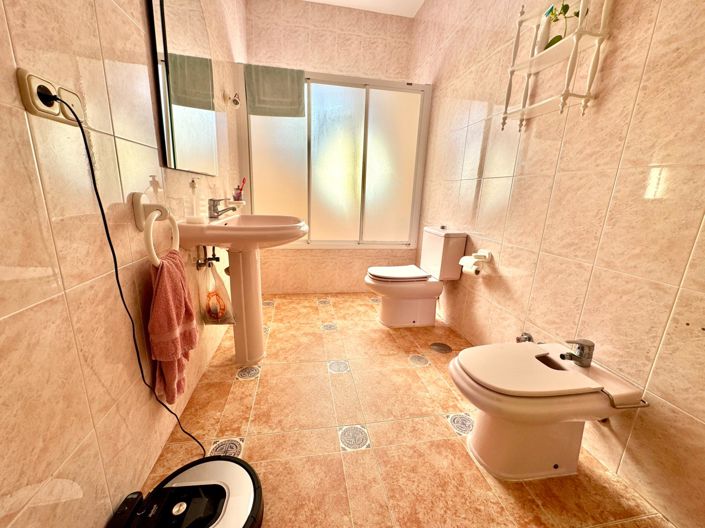 Image No.39-4 Bed Villa for sale