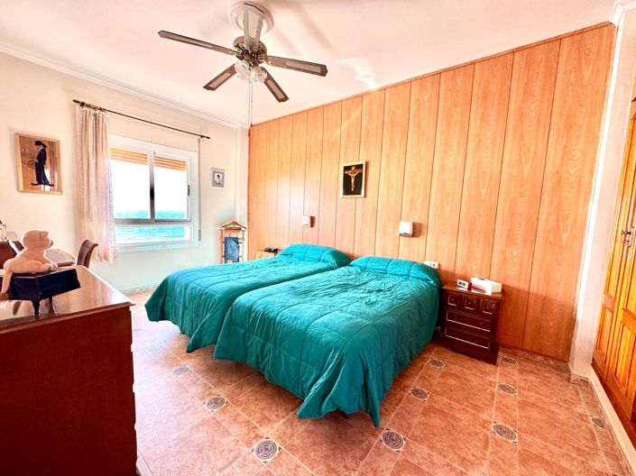 Image No.40-4 Bed Villa for sale