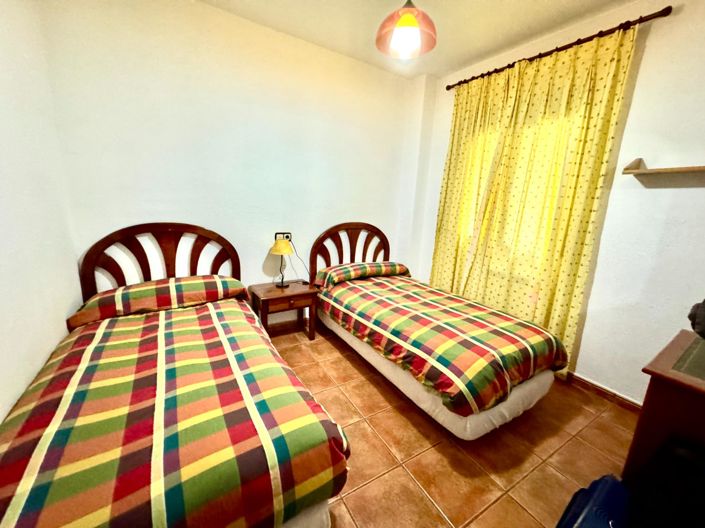 Image No.20-3 Bed Villa for sale