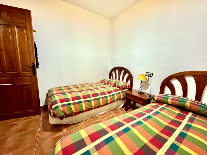 Image No.23-3 Bed Villa for sale