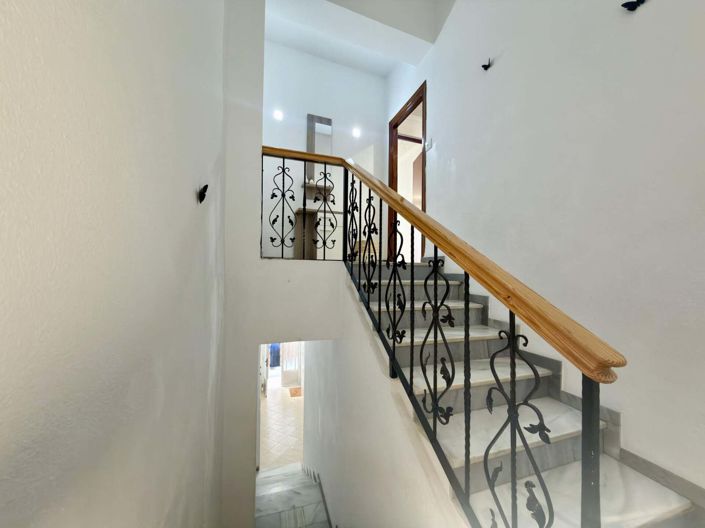 Image No.15-3 Bed Villa for sale