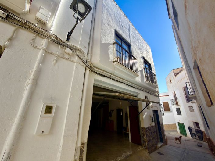 Image No.27-3 Bed Villa for sale