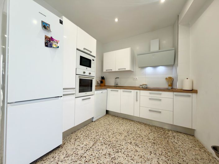 Image No.30-3 Bed Villa for sale