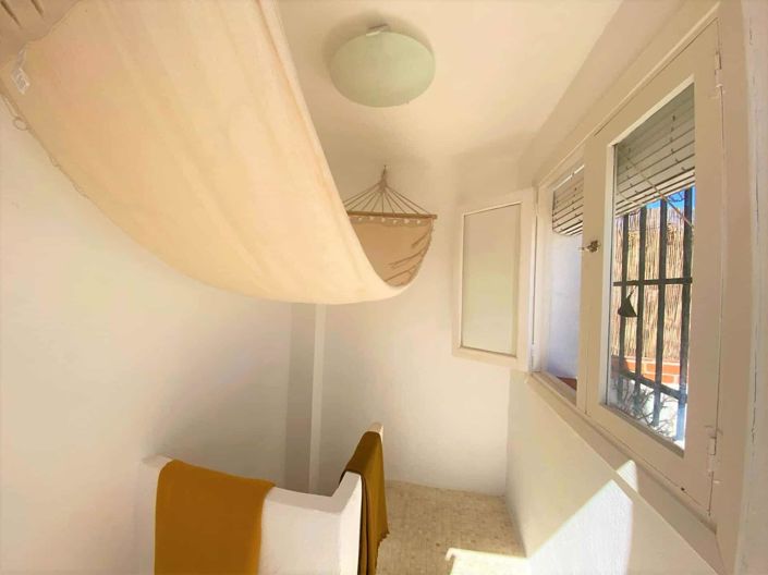 Image No.27-2 Bed Townhouse for sale