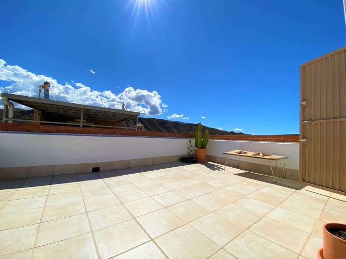 Image No.30-2 Bed Townhouse for sale