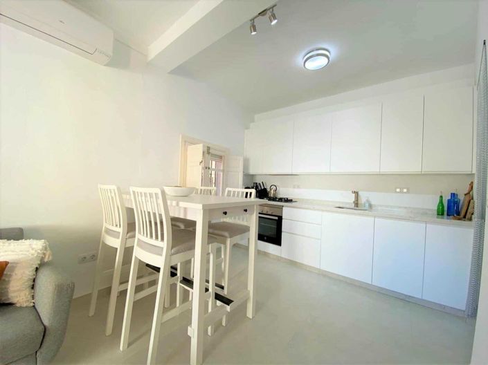 Image No.54-2 Bed Townhouse for sale