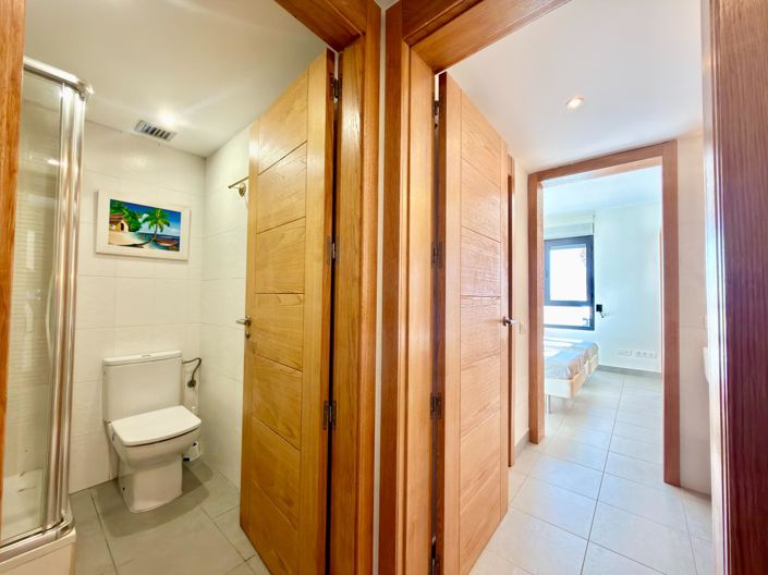 Image No.23-2 Bed Bungalow for sale