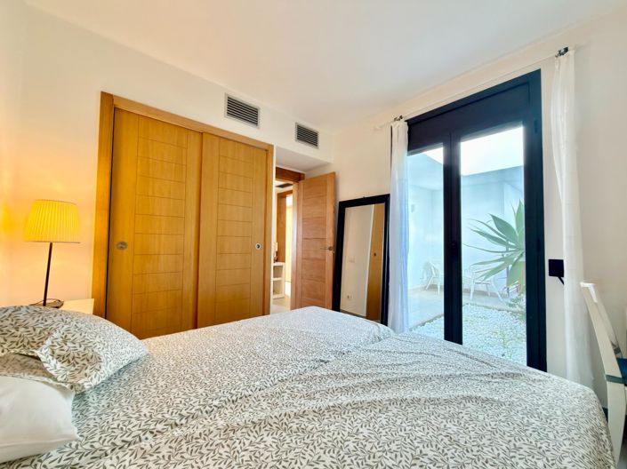 Image No.26-2 Bed Bungalow for sale