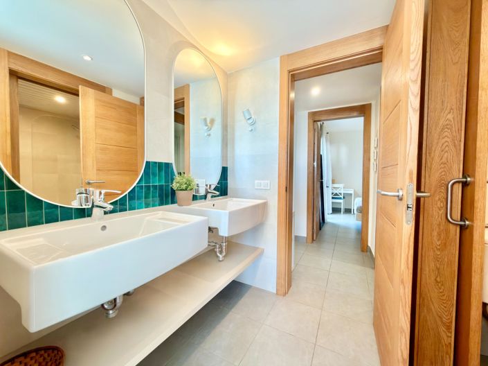 Image No.29-2 Bed Bungalow for sale