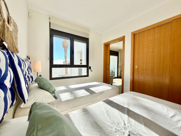 Image No.34-2 Bed Bungalow for sale