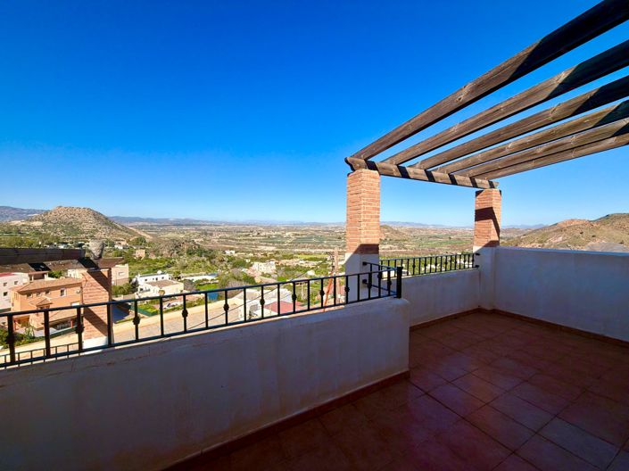 Image No.3-2 Bed Townhouse for sale