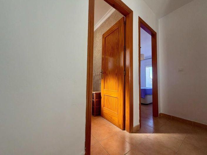 Image No.46-2 Bed Townhouse for sale