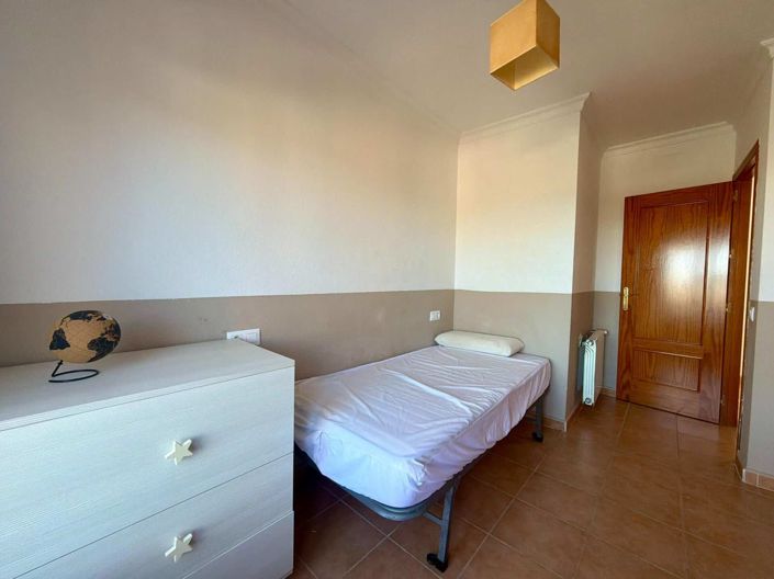 Image No.50-2 Bed Townhouse for sale