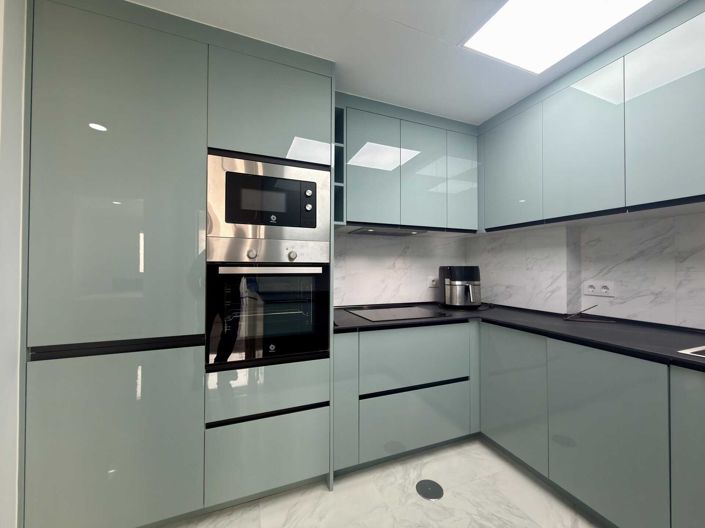 Image No.14-3 Bed Apartment for sale