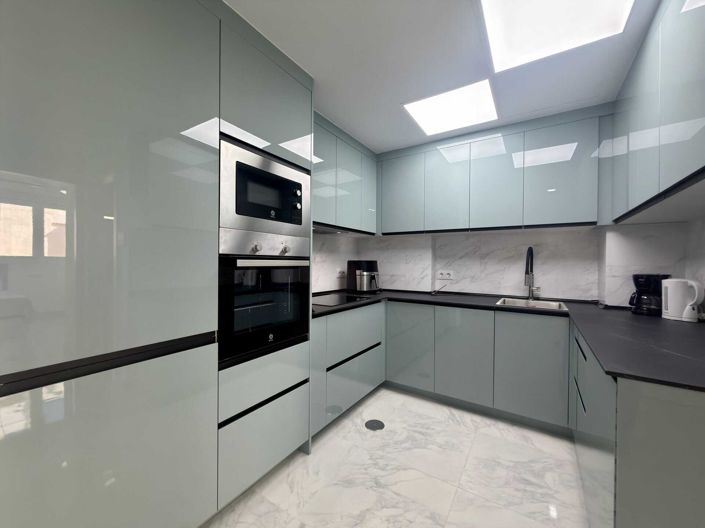 Image No.19-3 Bed Apartment for sale