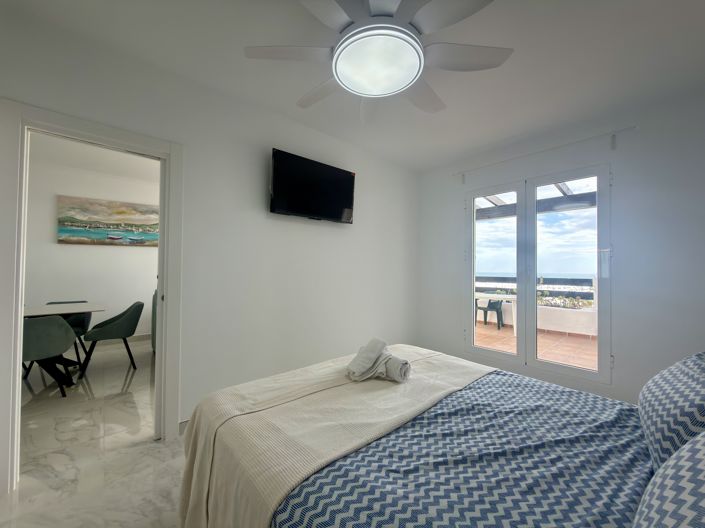 Image No.27-3 Bed Apartment for sale