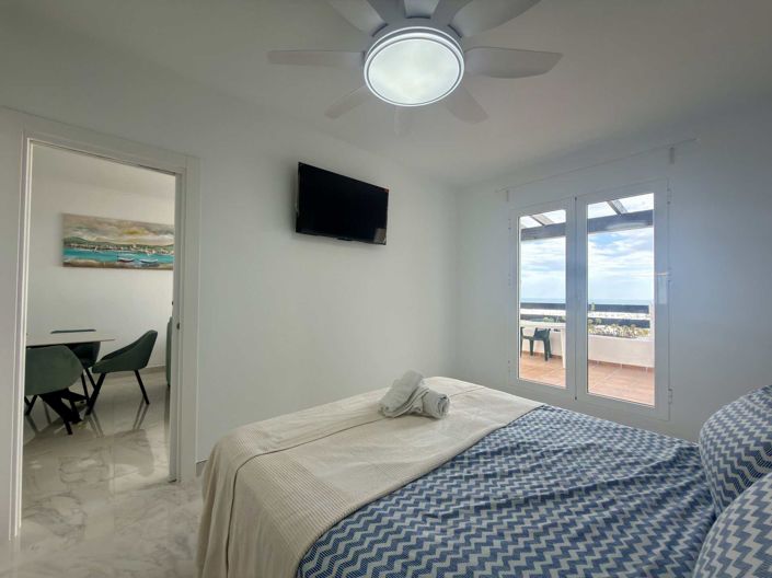 Image No.27-3 Bed Apartment for sale