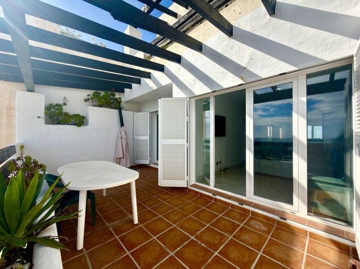 Image No.33-3 Bed Apartment for sale