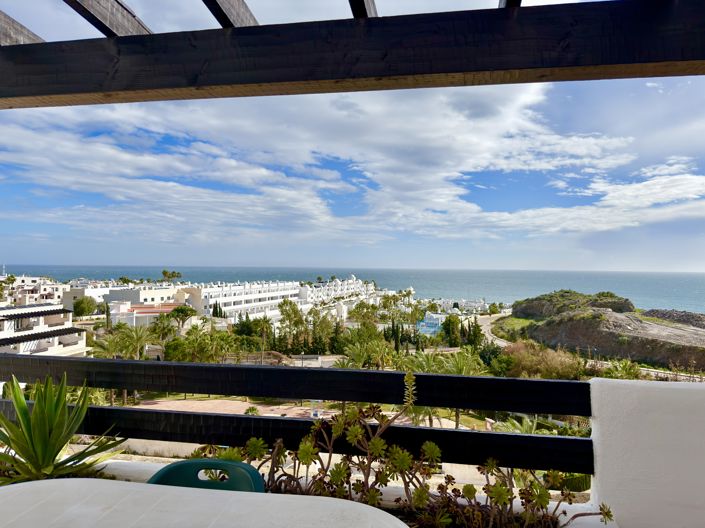 Image No.36-3 Bed Apartment for sale