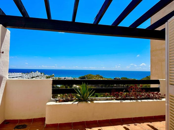 Image No.37-3 Bed Apartment for sale