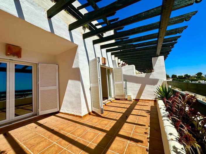 Image No.51-3 Bed Apartment for sale