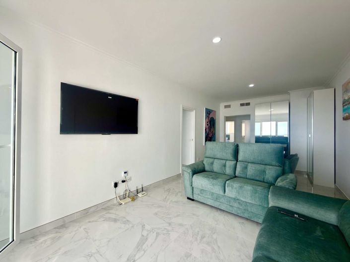 Image No.10-3 Bed Apartment for sale