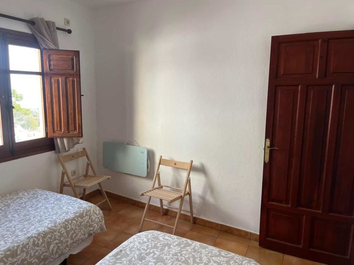 Image No.12-2 Bed Apartment for sale