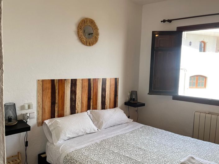 Image No.21-2 Bed Apartment for sale