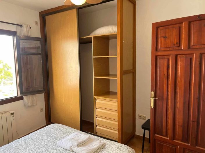 Image No.23-2 Bed Apartment for sale