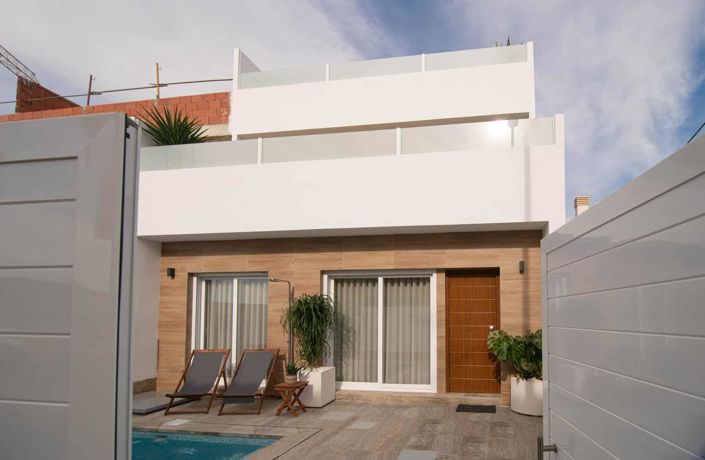 Image No.2-3 Bed Villa for sale