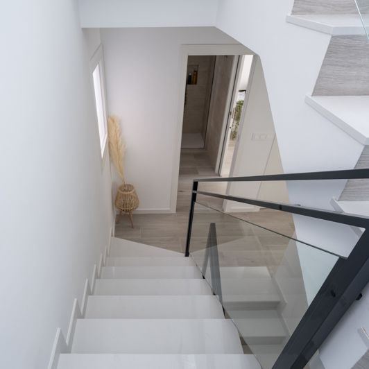 Image No.29-3 Bed Villa for sale