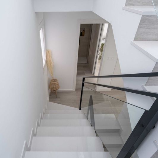 Image No.29-3 Bed Villa for sale