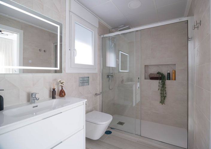 Image No.42-3 Bed Villa for sale