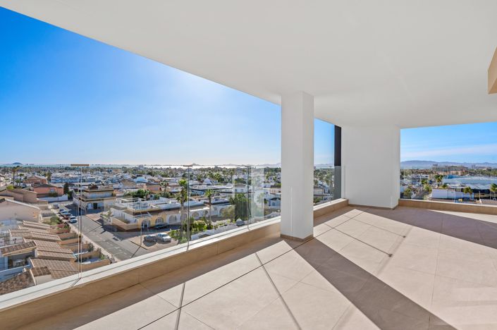 Image No.4-3 Bed Apartment for sale