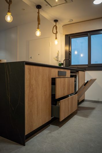 Image No.19-3 Bed Villa for sale