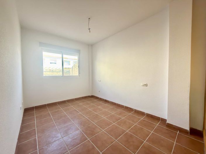 Image No.40-Propriété de 2 chambres à vendre à Illar