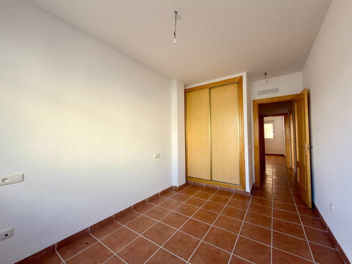 Image No.41-Propriété de 2 chambres à vendre à Illar