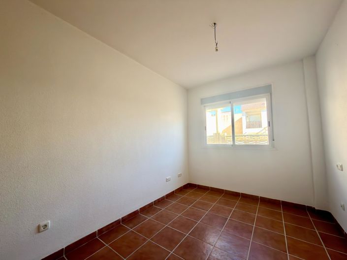 Image No.42-2 Bed Property for sale